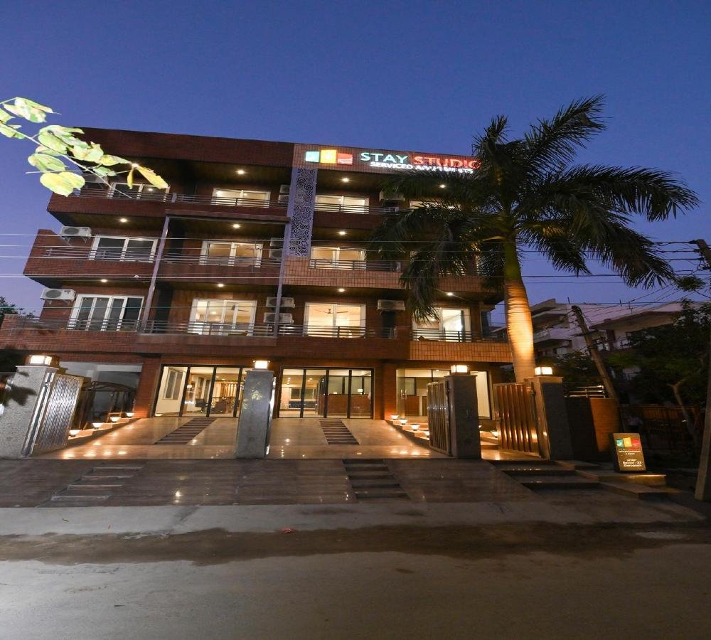 Stay Studio Hotel & Residences