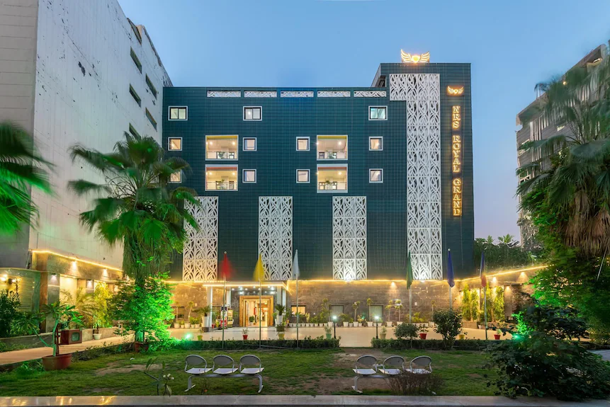 Chhavi Hotel